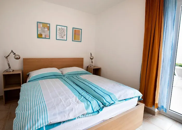 Apartma Categorical *